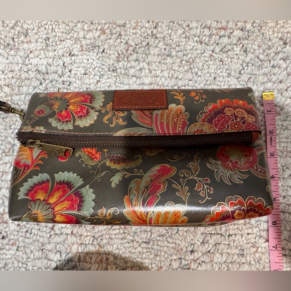Patricia Nash Floral Wristlet Clutch - Picture 8 of 9